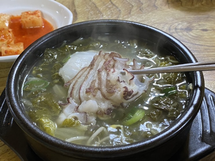  속초여행 맛집추천 속초중앙시장맛집 속초문어국밥!!