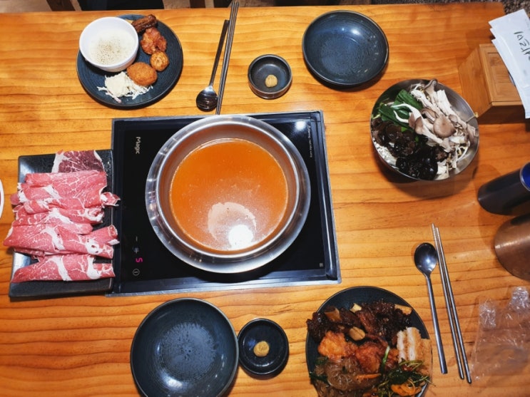  [충주 맛집]맛있는치킨이 가득한 샐러드바와 샤브샤브를 즐기고 싶을땐 충주 칠금동 바르미샤브샤브앤칼국수