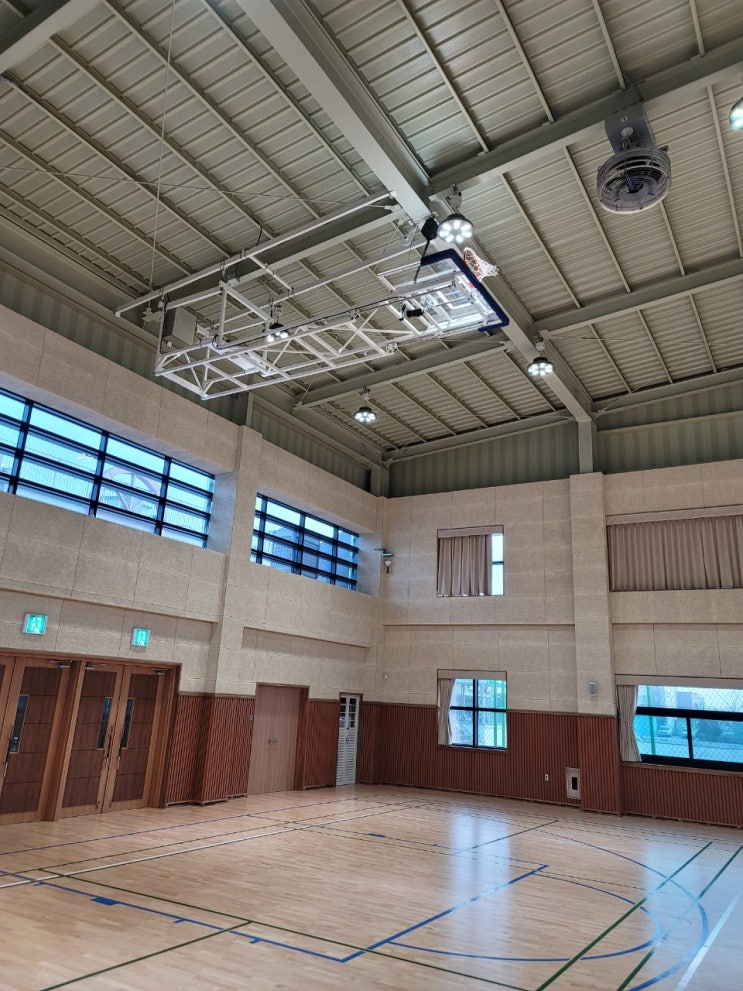  [날개스포츠] 양주남면초등학교 천정조하식농구대, 체육관농구대 설치 작업