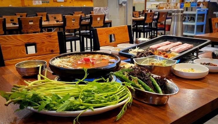  대구 서변동 맛집,인사동고깃집(고기집, 숙성 돼지 삼겹살, 미나리, 술집)