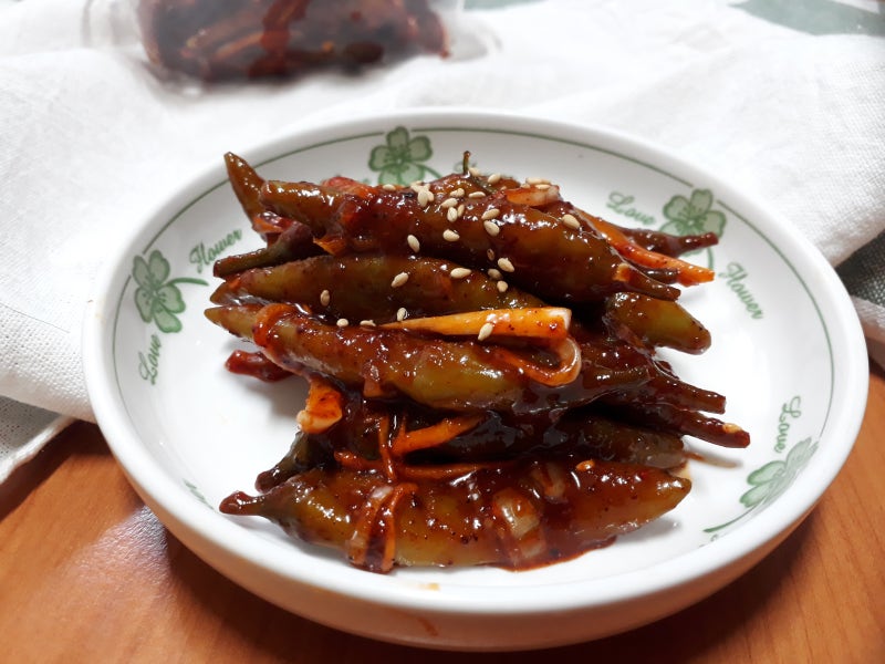 삭힌고추무침 만드는법 간단한 밑반찬 청양고추 요리 고추장 장아찌무침 맛있게 만들기