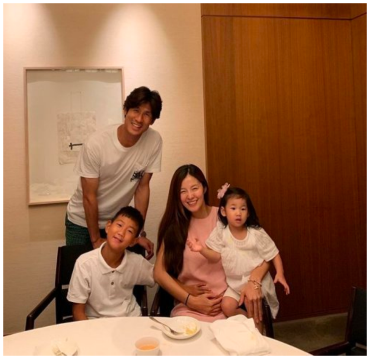 동상이몽2 김성은 정조국 정관수술 나이차이 연봉 인스타그램 주소까지 알아보자