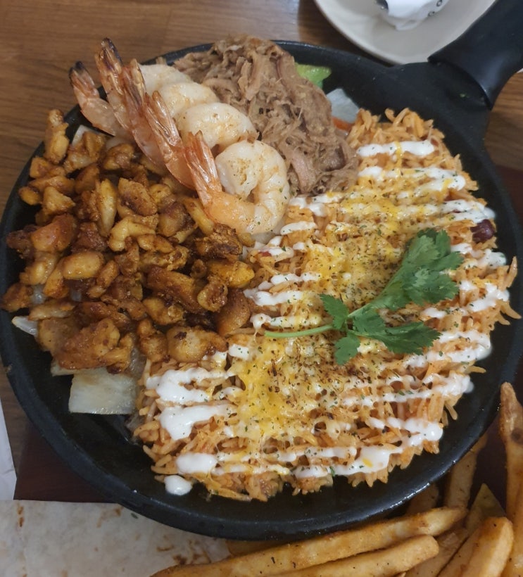  파히타, 타코 맛집 '갓잇' 연남/성수 비교 방문 후기!