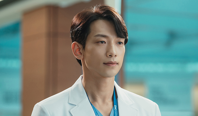 tvN 월화 드라마 '고스트 닥터', 정지훈·김범·유이·손나은 인물관계 탐구...귀신과 판타지&메디컬 tvN 월화 드라마 '고스트 닥터', 정지훈·김범·유이·손나은 인물관계 탐구...귀신과 판타지&메디컬