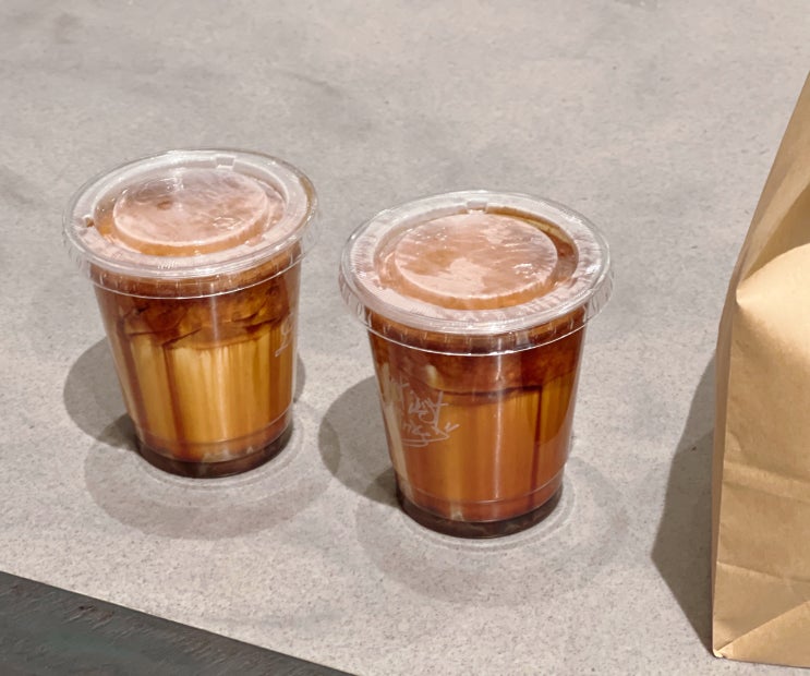 [카페 리뷰] 신용산 카페 도렐(Cafe Dorrell) 그리고 인생라떼 '너티클라우드'
