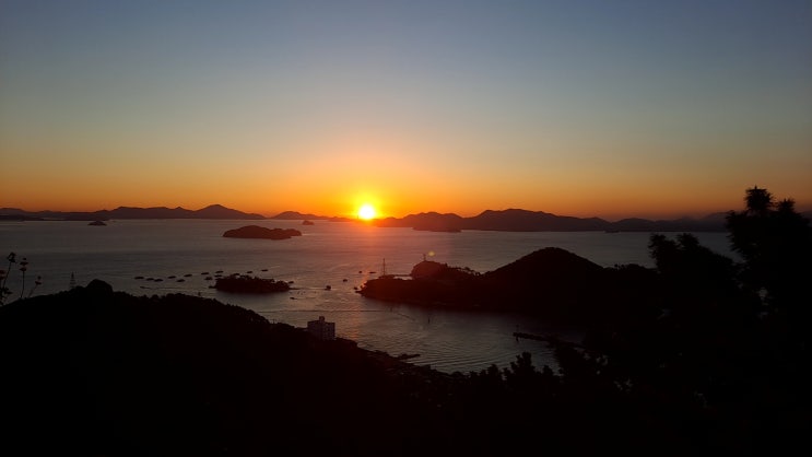  [일상] 고향 방문 중 찾은 마산, 창원 핫플 | 가치제작소 | 수제버거, 버거러버 | 뉴질랜드카페 | 구산면 제주 흑돼지 전문 코소롱