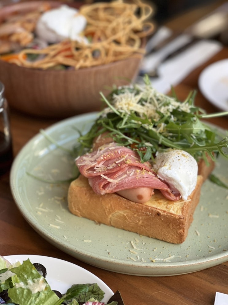 다이어터가 찾은 삼성 브런치 맛집 소개해요.