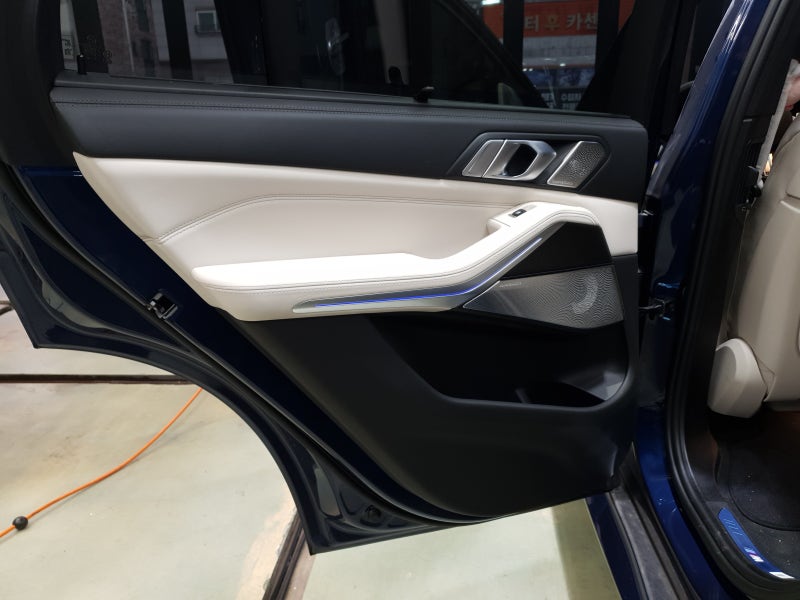 오산 수목원로 / 실내복원/시트 / BMW / X5