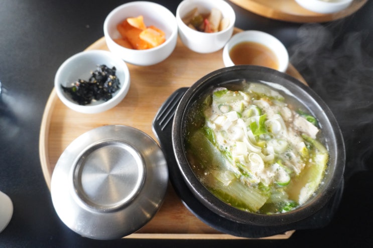  인계동 해장국 닭나무집 술 한잔 데이트에도 좋은곳