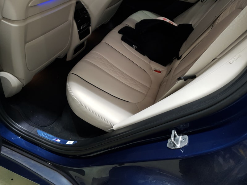 오산 수목원로 / 실내복원/시트 / BMW / X5