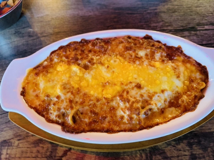 [강남/신논현역] 신논현역 데이트하며 맥주 마시기 좋은 '드렁큰칠리스'