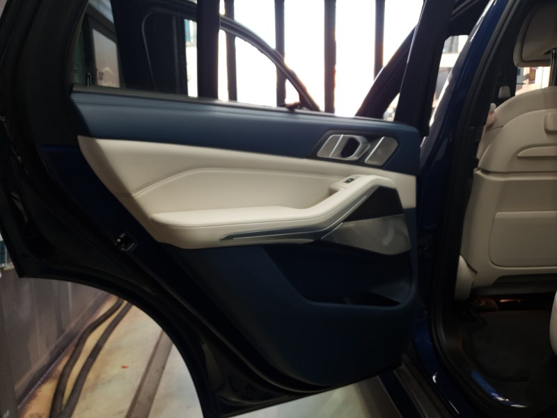 오산 수목원로 / 실내복원/시트 / BMW / X5