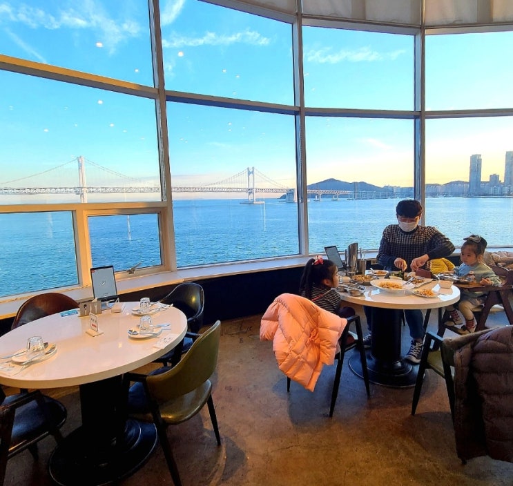  광안리 레스토랑_ 디에이블 광안점 데이트코스 광안대교 뷰 맛집