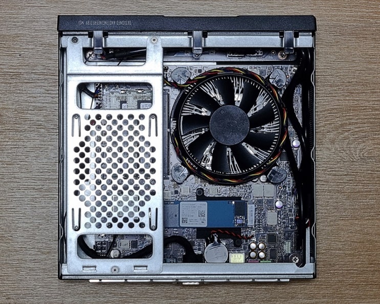  MSI 미니PC DP21 i7-11700, 데스크탑 CPU 탑재한 휴대성 좋은 소형 컴퓨터(인텔 11세대 UHD 750)