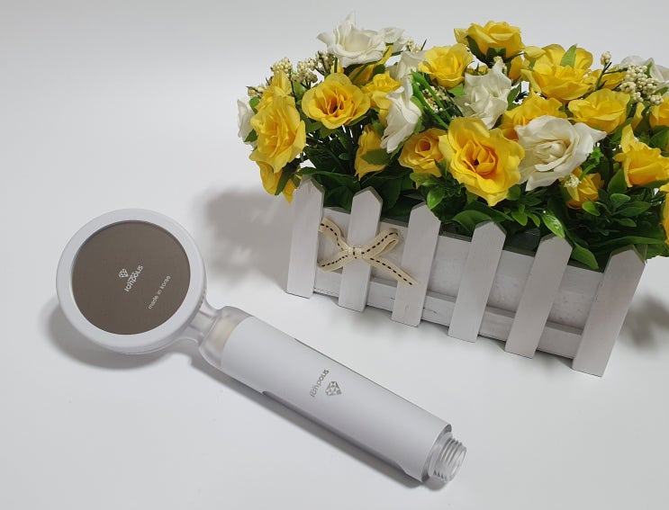  몽트리 이온폴리스 챌린지 수온감응 3색 LED 7단계 샤워기필터 녹물제거샤워기