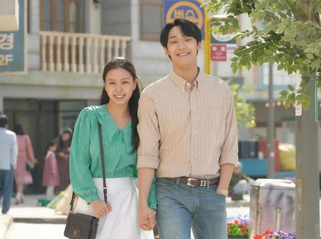 '오월의 청춘', '스위트홈' 이후 다시 만난 이도현·고민시, '환생연애'로 달달한 멜로 선보여 '오월의 청춘', '스위트홈' 이후 다시 만난 이도현·고민시, '환생연애'로 달달한 멜로 선보여