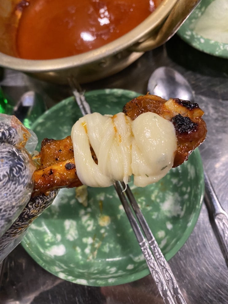  배불러도 맛있는 - 등갈비에꼬치다(청라맛집)