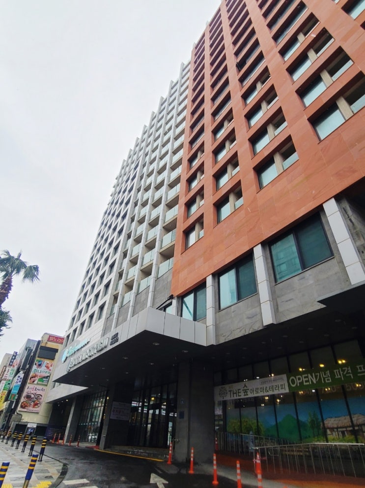 제주숙소 호텔에어시티제주 슈페리어 발코니 더블 409호 제주숙소 호텔에어시티제주 슈페리어 발코니 더블 409호
