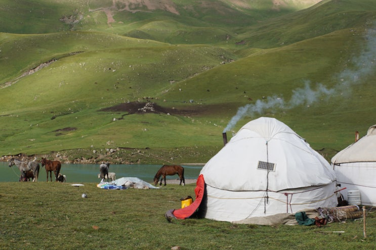 키르기즈스탄 여행: 한달간의 한여름밤의 꿈 (2) 오쉬에서 비쉬켁까지..