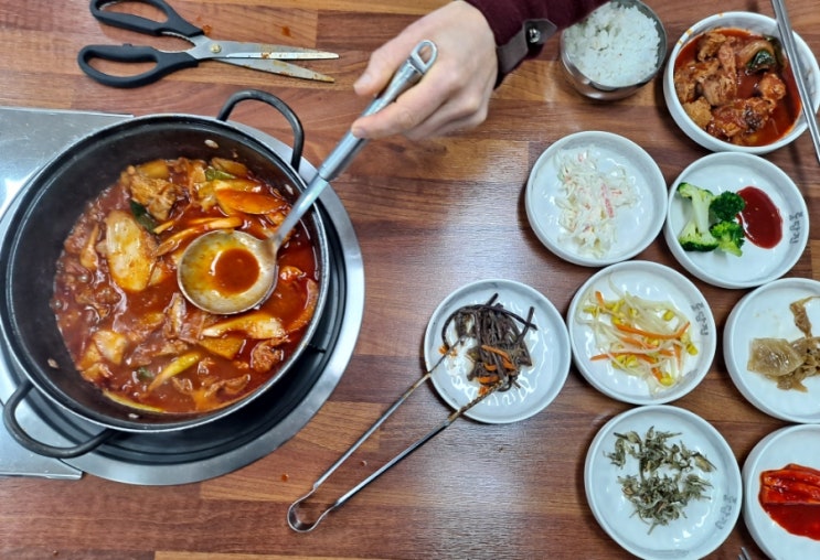  묵은지갈비 맛집 본 토담집 (전북혁신도시)