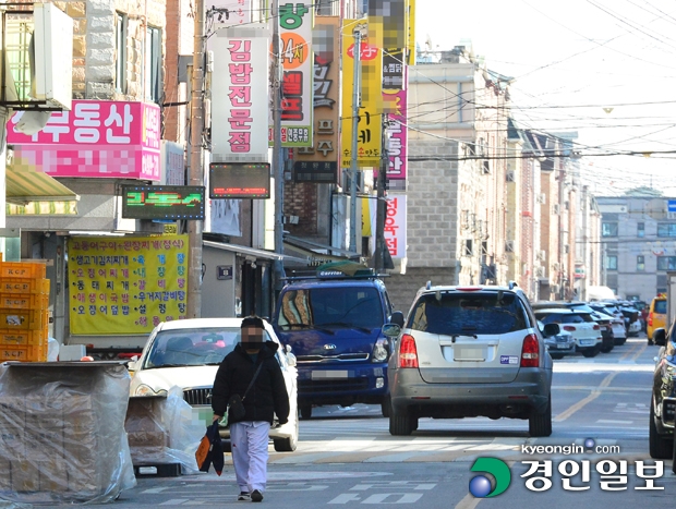 긴급복지로 '아동 결식' 막겠다는 당국… "보편복지로 전환을" 현장 목소리 외면 긴급복지로 '아동 결식' 막겠다는 당국… "보편복지로 전환을" 현장 목소리 외면