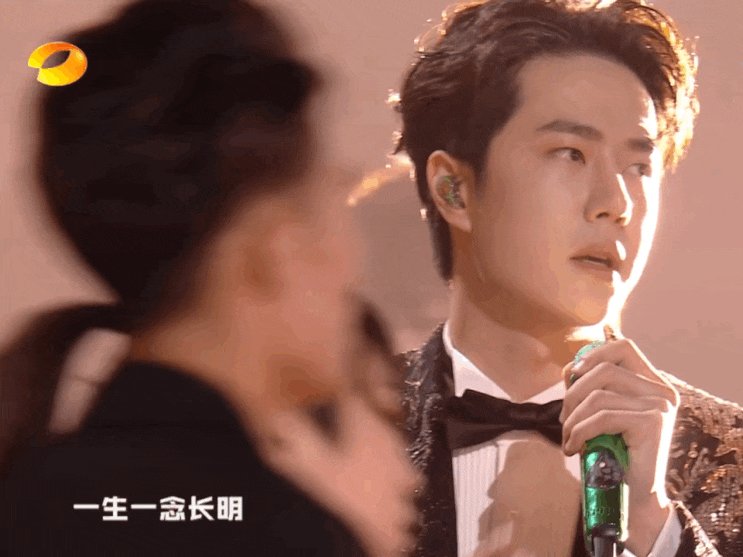  一博呀!!!!!!!!!!!! 진짜 이런게 덕질이구나!!!  아침 댓바람부터 일이 손에 안잡히고...过来吧！cかかってこいや!Bring it on B****!!!!!!!