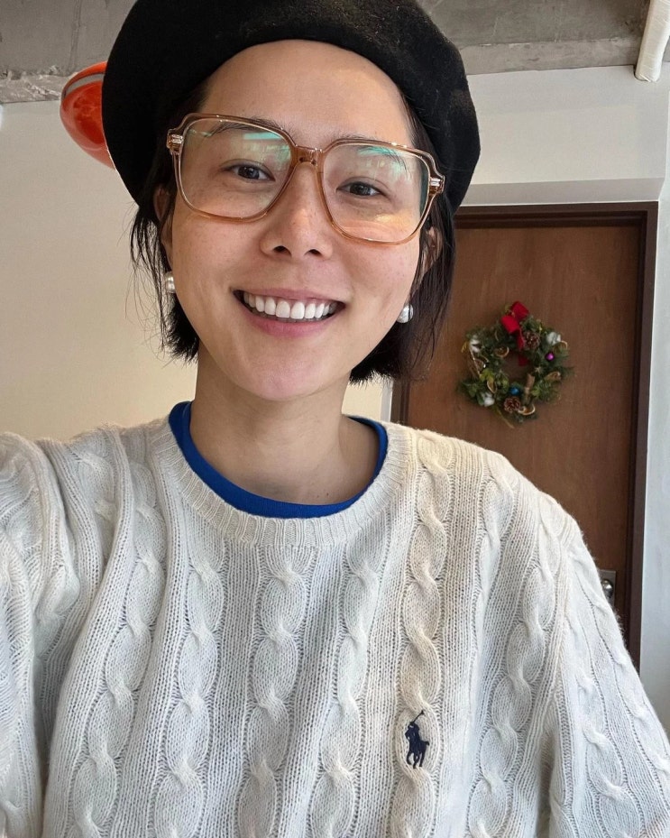 김나영 마이큐, "커플룩 딱 걸려" 각자 SNS 일상 공개...상하의 패션 포인트까지 일치 김나영 마이큐, "커플룩 딱 걸려" 각자 SNS 일상 공개...상하의 패션 포인트까지 일치