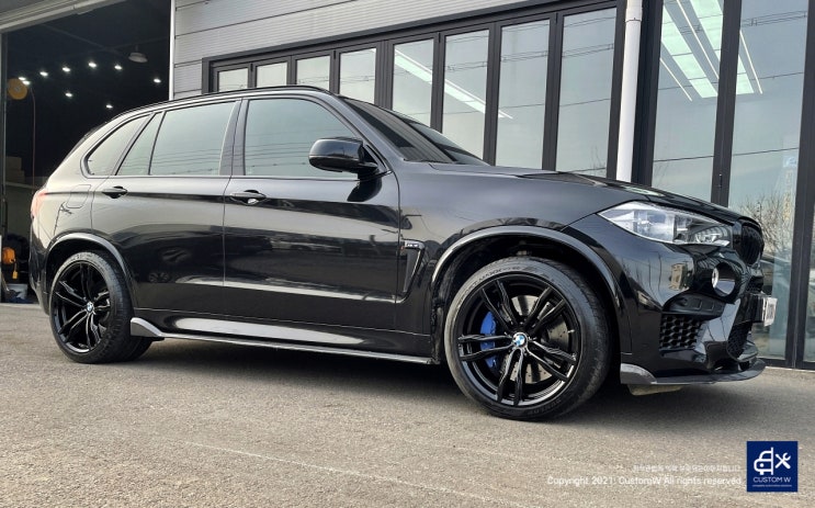 BMW X5M 휠수리 후 블랙유광 휠도색 (+ M3 휠도색)