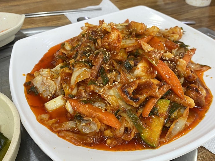 [대부도] [신우정] 매운낙지볶음이 맛있는 칼국수•해물파전•낙지요리 전문점 ︎