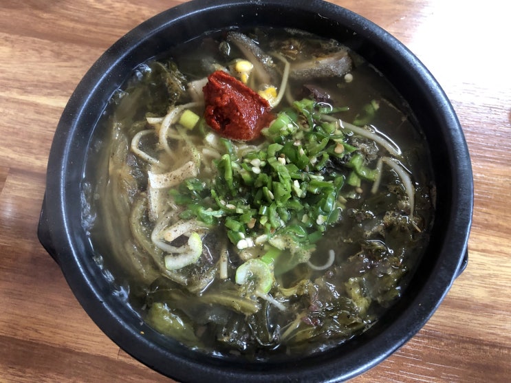 도봉구. 방학동. 너구리해장국. feat. 선지해장국, 콩나물해장국. 도봉구. 방학동. 너구리해장국. feat. 선지해장국, 콩나물해장국.