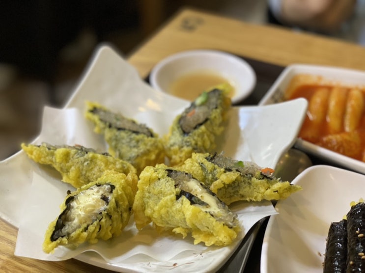  수제 김말이 튀김이 찐맛인 양재역맛집 국미당 분식