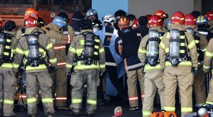  평택 물류센터 화재 사망..소방관 모두 대피하지 못한 이유?냉동창고 소방관 3명 모두 숨져