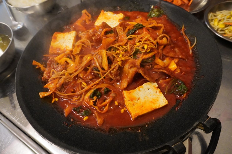  수원 올림픽공원 근처 두루치기 제육볶음