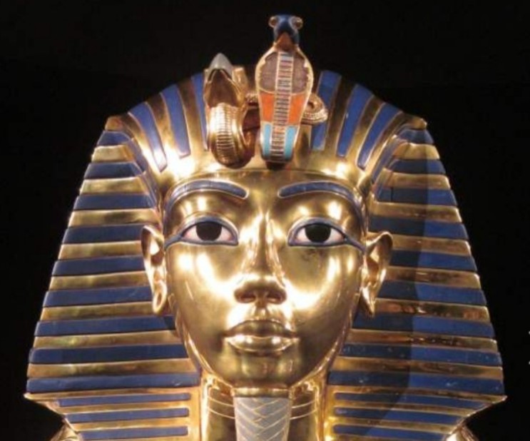 이집트 왕 이름이 바로일까?