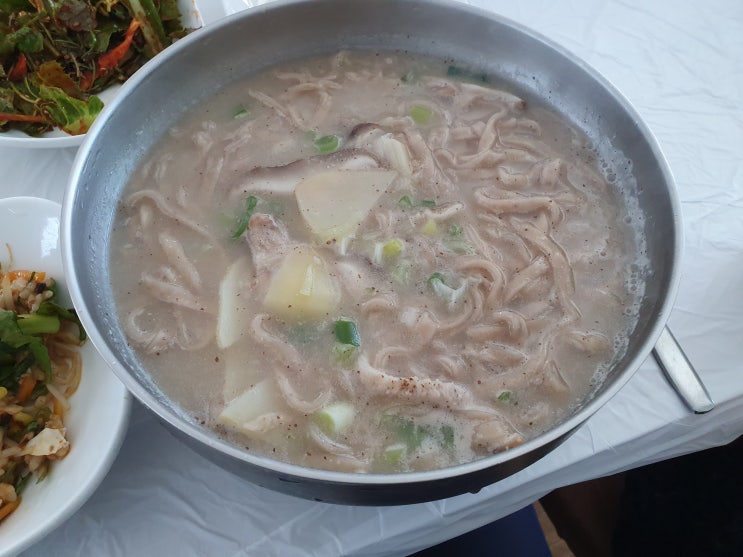  "새참 칼국수" (강원도 로컬들만 알고 있는 찐맛집!)