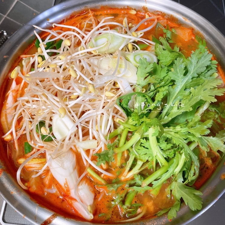  칼칼한 생대구매운탕 만들기! 수제비는 필수