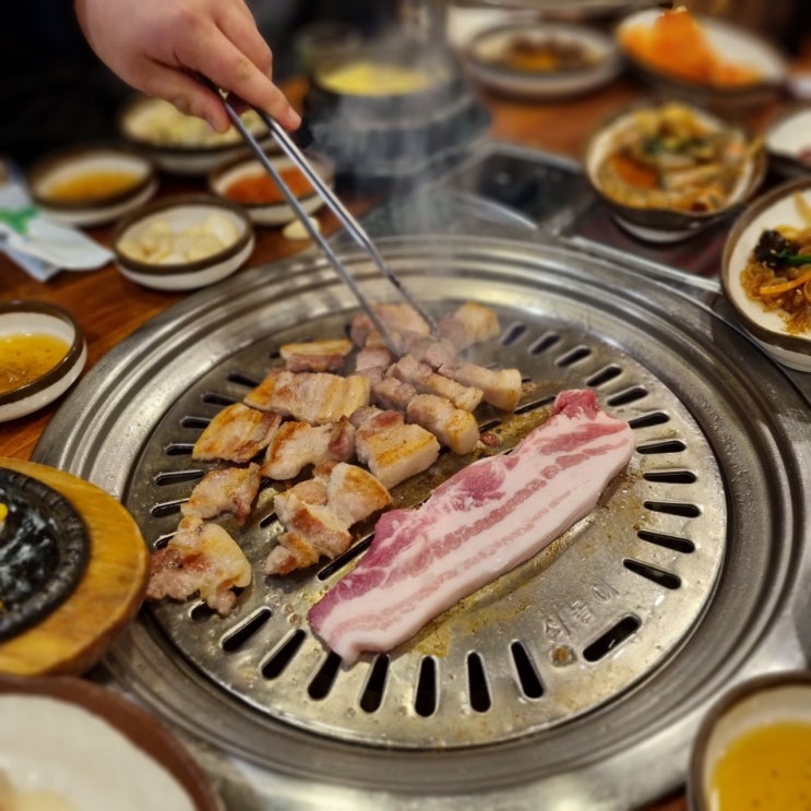  그 마을은 얼마나 친절한지 가보자.