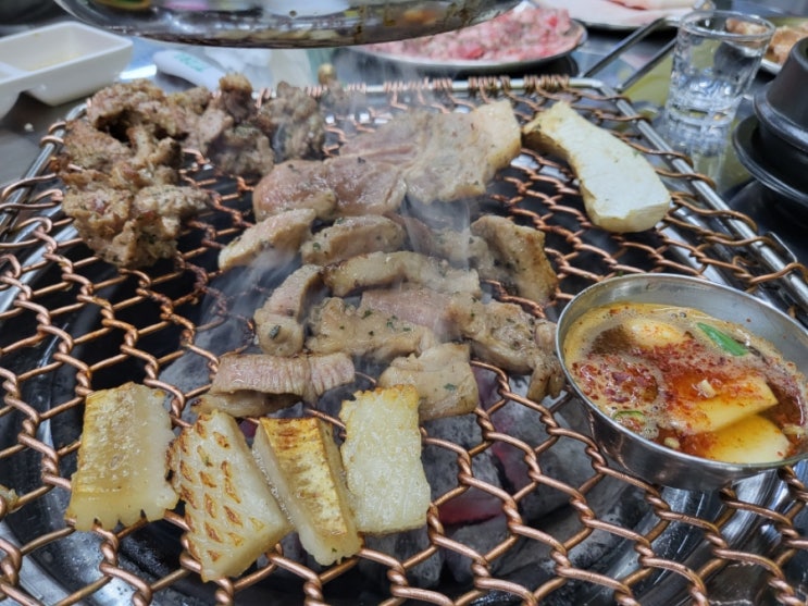  (의정부맛집)꼬들한 식감이 일품인 꼬들목살, 오돌갈비 특수부위 전문점 1번지목살