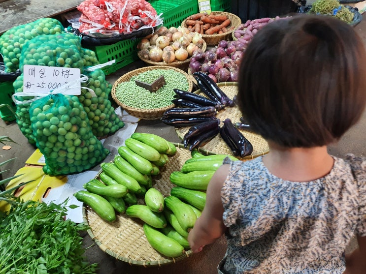  한림오일시장 놀러가서 까망이김밥, 오메기떡 먹부림