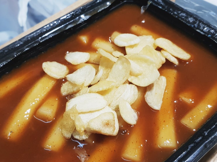 홍대 홍마떡 마늘떡볶이 포장, 홍대 노리타 룸카페에서 2시간 즐기기!