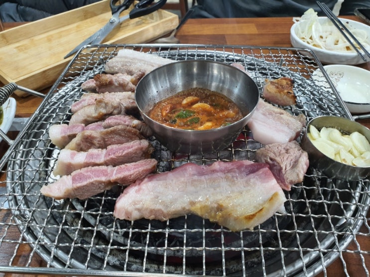  수원 화서역 맛집 무대리식당 참숯 화로구이 삼겹살 목살 살살녹네