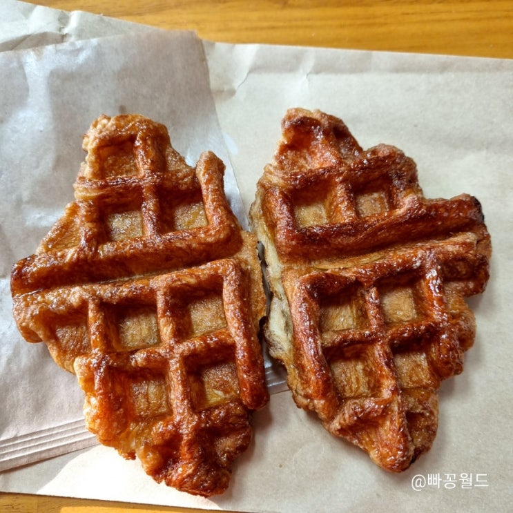  [가로수길맛집] 다음날먹어도 존맛인 <새들러하우스> 크로플