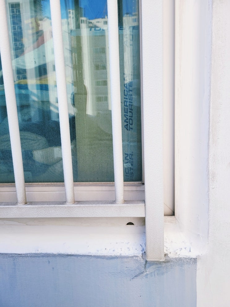 [경기 수원시] 동수원신도브래뉴아파트 창틀 빗물누수 코킹 시공