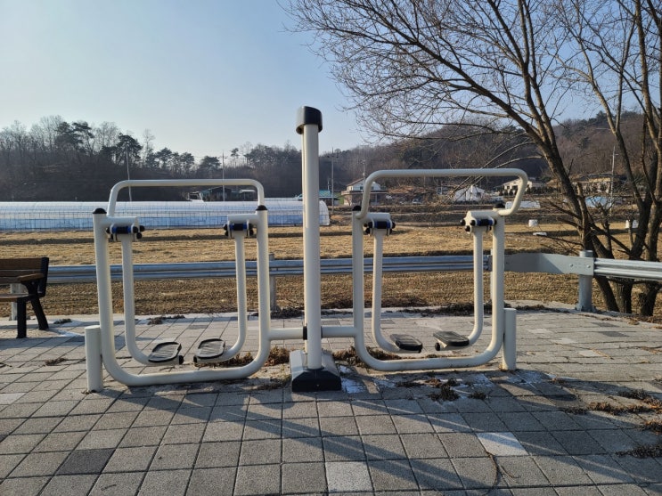  횡성 모시골 강씨네 : 운동기구