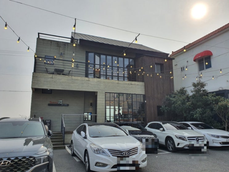  김해 불암 "폴인커피강" 낙동강 뷰와 수제초콜릿 카페맛집 추천해요!