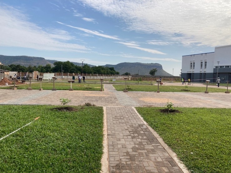  현장에서, 그리고 숙소에서(In Garoua, Cameroon)
