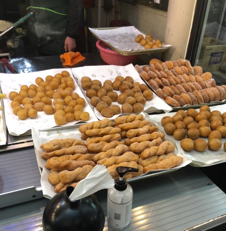 [대구 신평리시장 도너츠 맛집] 영양 손만두 김밥 도너츠 분식/18년단골집