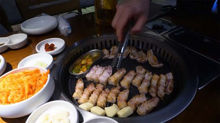  부산 여행중 찾은 서면 고기집 83해치 삼겹살 맛집 추천해요
