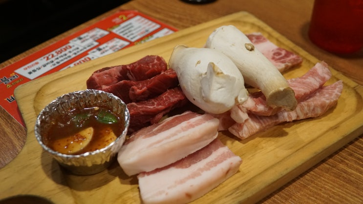  서울 강남역무한리필 맛집 몽블리, 이베리코 흑돼지와 소고기를 무제한으로?