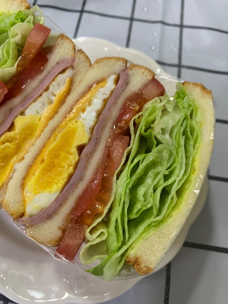 [일상] 양상추 듬뿍 햄치즈 샌드위치 만들기c /요린이 요리 / 다이어트 샌드위치